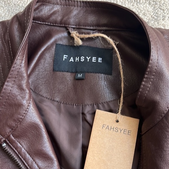 Woman’s Faux Leather Biker jacket Medium - Picture 3 of 7